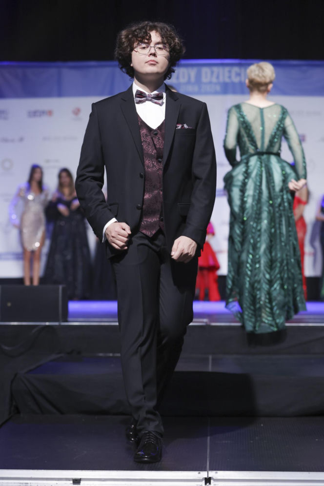 Mateusz Pawłowski jest dziś nie do poznania. Tak zmienił się Kacperek z serialu "Rodzinka.pl"