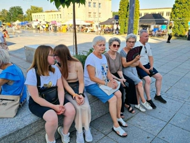 Upał na Dniach Skarżyska-Kamiennej. Trwa wielkie świętowanie, dziś na scenie Ørganek i Ania Karwan
