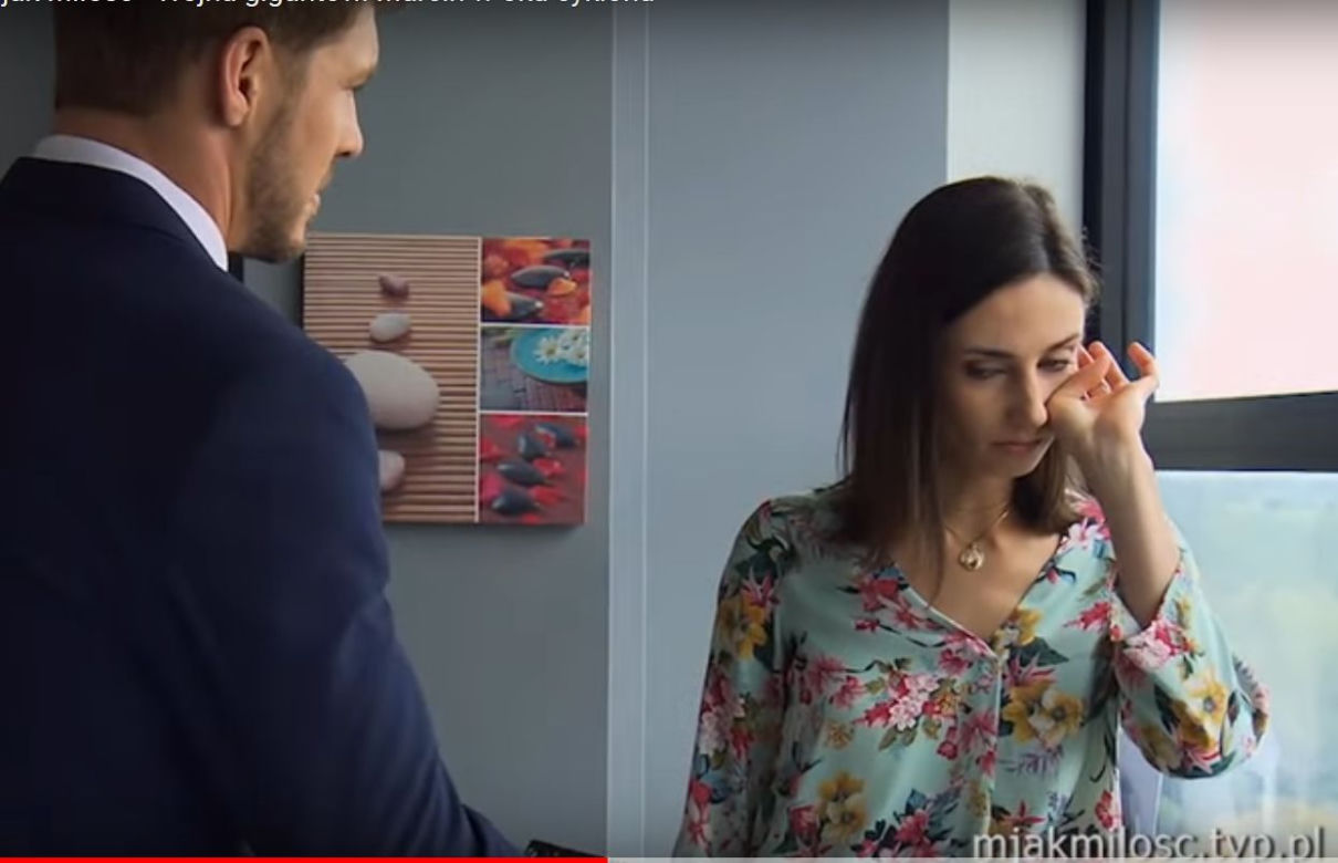 M jak miłość: Marcin (Mikołaj Roznerski), Weronika (Kaja Walden)