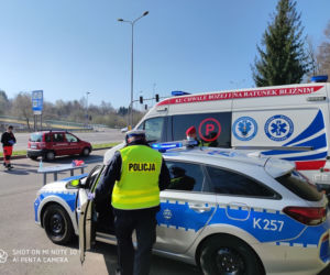 Koronawirus. Kontrole przy wjeździe do miasta: mierzyli temperaturę, pytali o cel podróży	