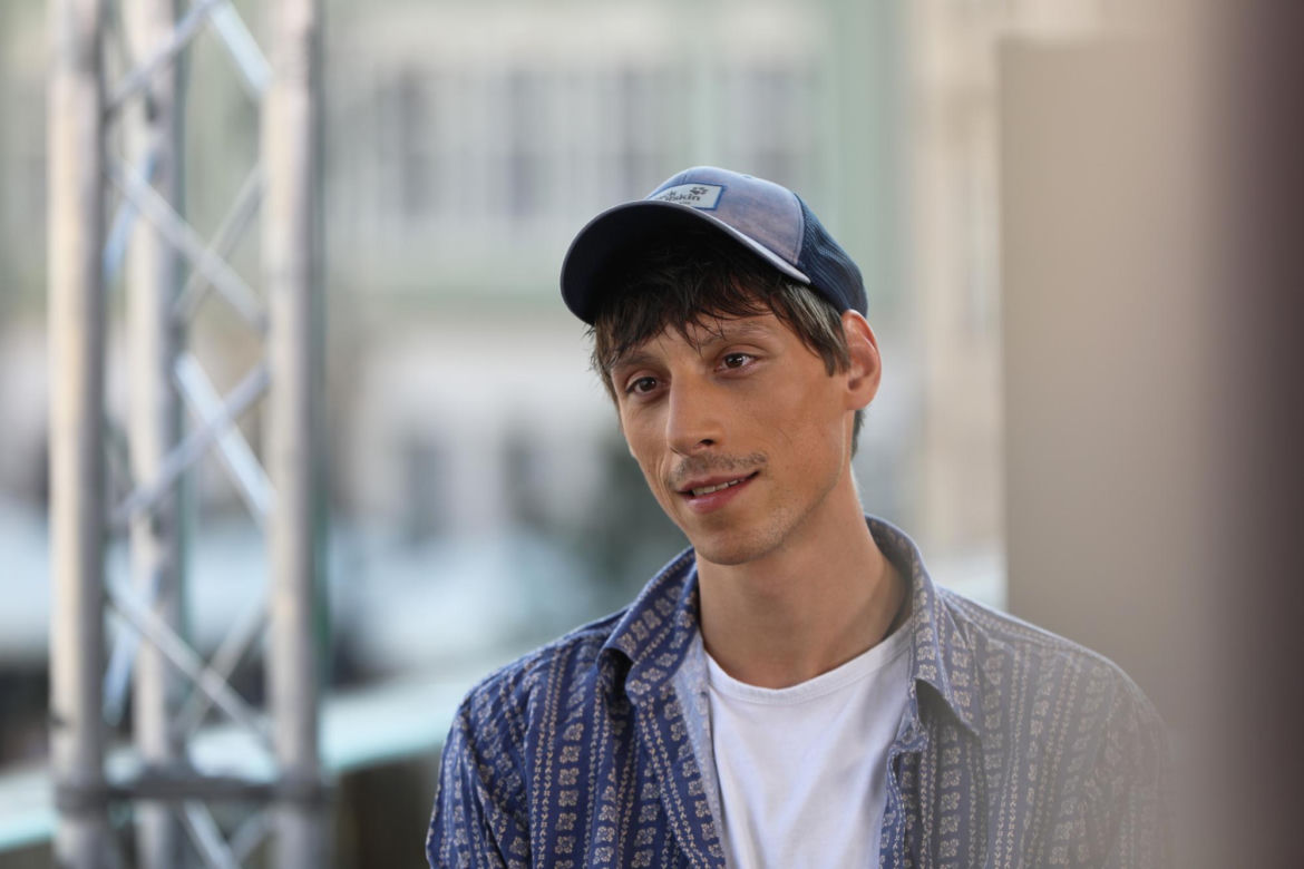 Od „Barw szczęścia” do głównej roli w „Filipie”. Tak zmieniał się Eryk Kulm