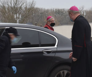 Takimi limuzynami przyjechali na urodziny Radia Maryja 