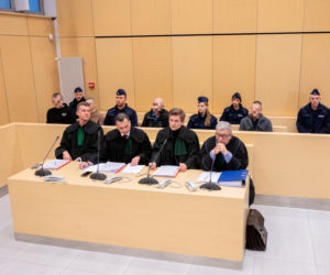 Przed Sądem Okręgowym w Poznaniu stanęli oskarżeni o porwanie i próbę zgwałcenia 16-latka