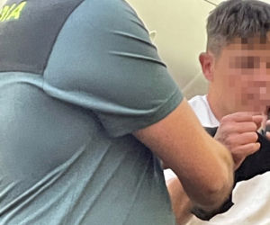 Przymusowe lądowanie samolotu przez pijanego mężczyznę 