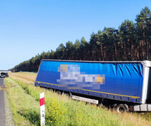 Poważny wypadek w Brzozie Toruńskiej. Kierowcy byli kompletnie pijani