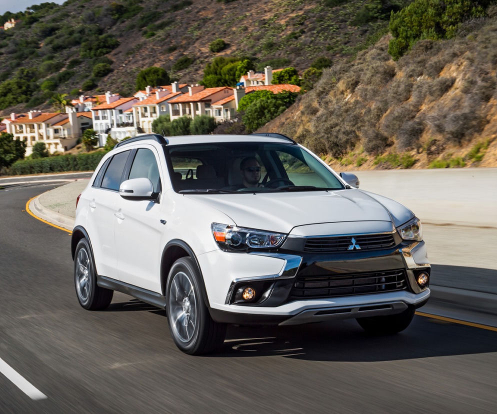 Mitsubishi Outlander Sports 2016