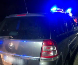 Tragedia pod Elblągiem. 15-latek na hulajnodze zginął po zderzeniu z autem
