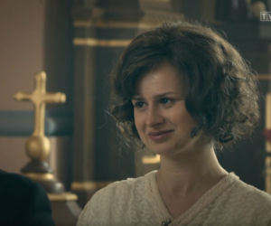 Stulecie Winnych 4 odc. 45. Andzia (Barbara Wypych), Stanisław (Jan Wieczorkowski) - wspomnienie ślubu