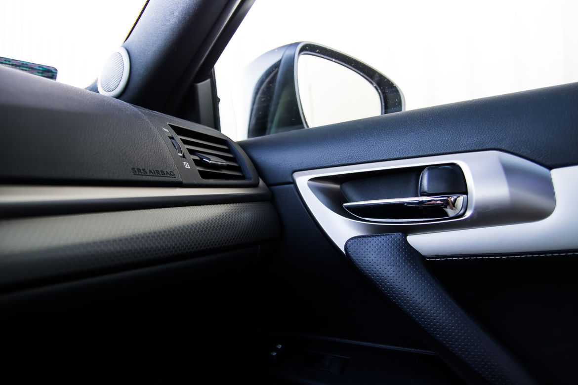 Lexus CT 200h F Sport 1.8 Hybrid 136 KM