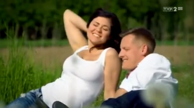 M jak miłość odcinek 1234, Kinga (Katarzyna Cichopek), Piotrek (Marcin Mroczek)