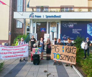 Protest w Szczecinie po przegłosowaniu ustawy Lex TVN