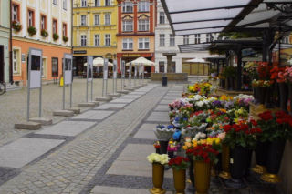 Najpiękniejsze miasteczko na Dolnym Śląsku. AI: Klimat godny małej Pragi