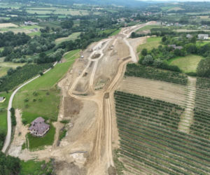 Wielka przeprowadzka tarcz TBM. Będą drążyć  najdłuższy tunel kolejowy na południu Polski