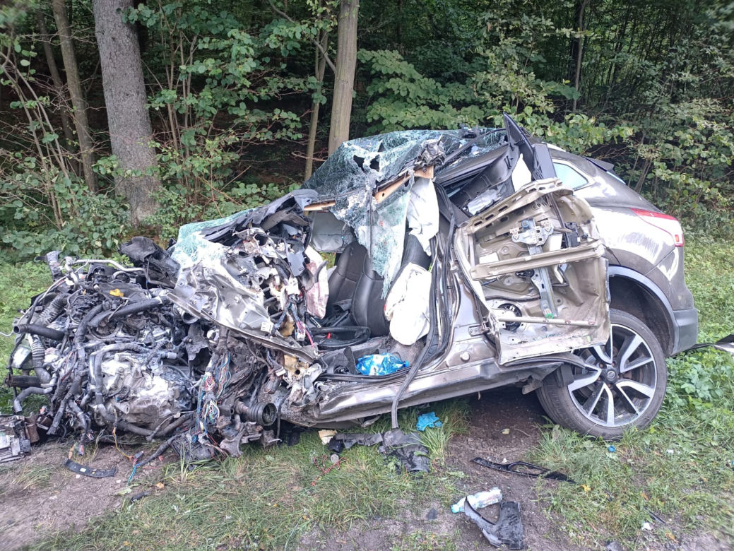 Koszmarny wypadek w Rybnikach. Ks. Arkadiusz zginął na miejscu