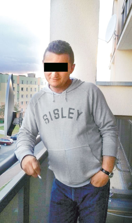 Tłukł ją patelnią dobił nożyczkami