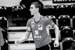 Polska siatkówka w żałobie. Nie żyje Adam Michalski, miał 38 lat