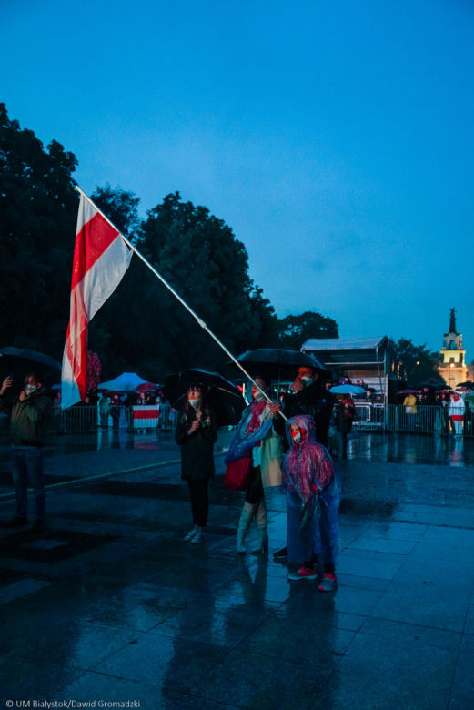 Sercem z Białorusią. Koncert pod teatrem w imię wolności i solidarności [ZDJĘCIA]