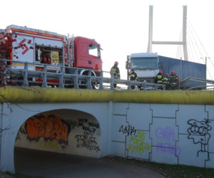 Wypadek TIRA na trasie Siekierkowskiej