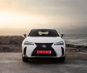 Lexus UX 250h E-Four F Sport