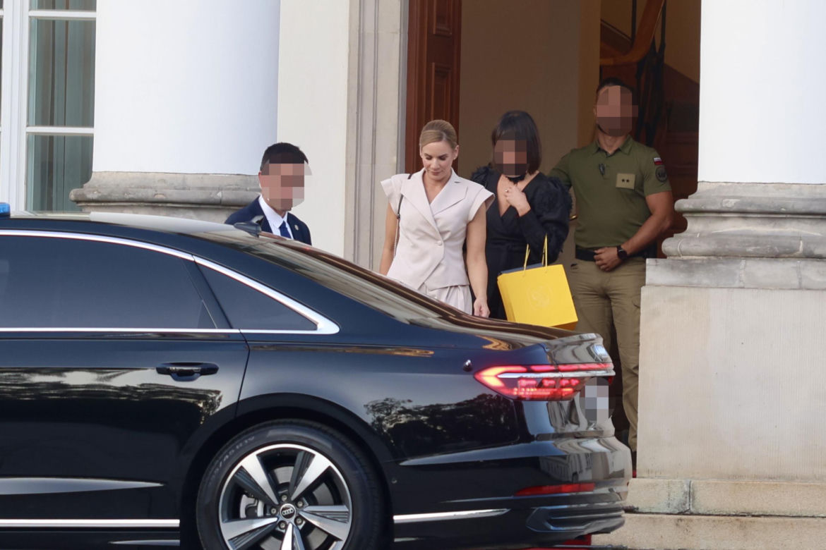 Rodzina Nawrockich przyłapana pod Belwederem! Gdzie pojechali? 