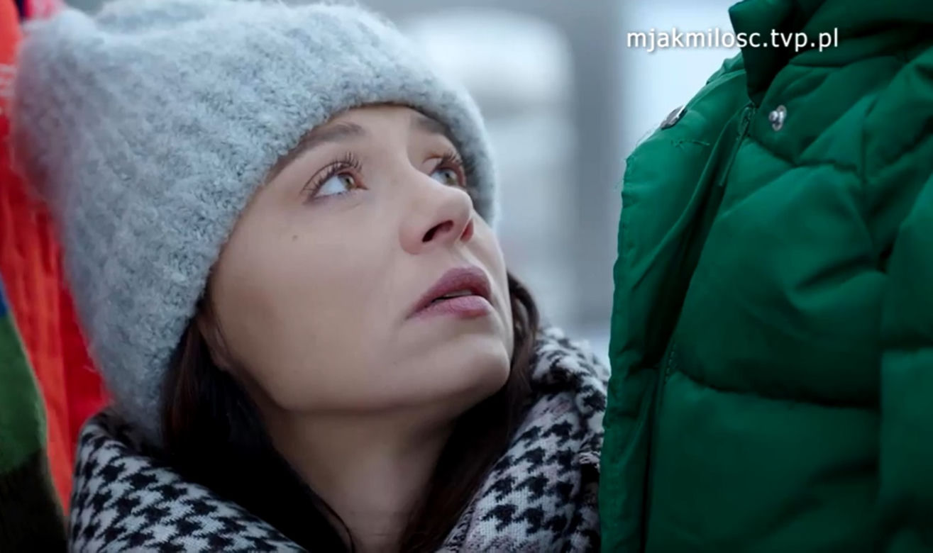M jak miłość. Iza (Adriana Kalska), Szymek (Staś Szczypiński), Maja (Laura Jankowska)	