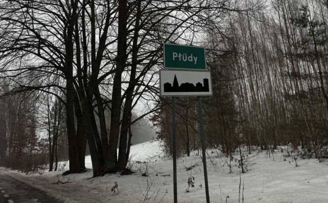 „Myślałem, że gram w grę”. 27-latek włamał się do domu i zasnął w łóżku właściciela