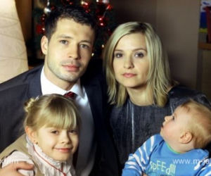 M jak miłość. Zosia (Julia Wróblewska), Małgosia (Joanna Koroniewska), Tomek (Andrzej Młynarczyk), Wojtuś (Franciszek Korzeniewski)