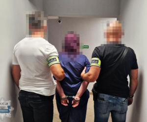 Policjanci z Przysuchy odnaleźli ciało 40-letniej kobiety. Dwie osoby usłyszały zarzut zabójstwa 