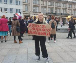 Zakaz edukacji seksualnej. Białostoczanie protestowali na Rynku Kościuszki