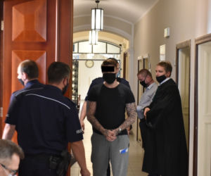 Bartosz T. Suweren skazany przez toruński sąd. Trafi za kratki