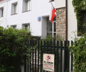 Politycy wywiesili flagi