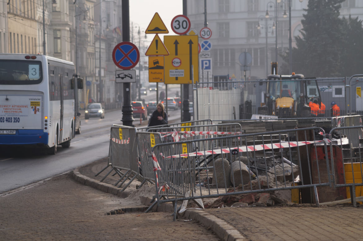 Trwa budowa czwartego kręgu Opery Nova w Bydgoszczy. Jak przebiegają prace? [ZDJĘCIA]