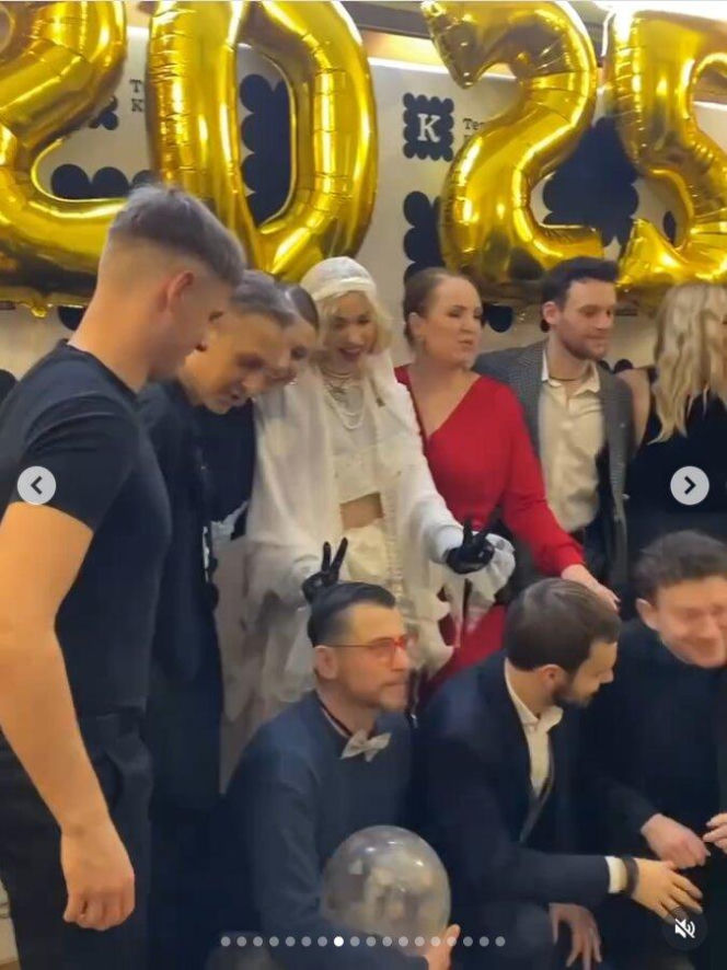 Niepokojące sceny w teatrze! Kurdej-Szatan i strażacy w heroicznym boju o życie