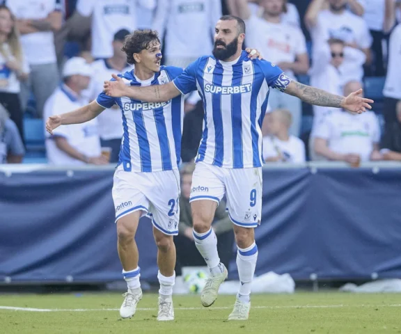 Lech Poznań zdominował Aarhus GF. Kluczowy triumf przed rewanżem
