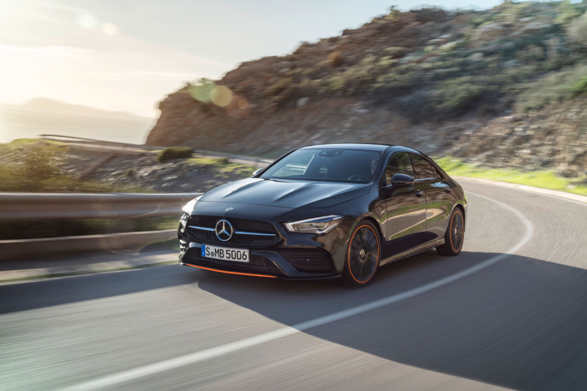 Mercedes-Benz CLA Coupe Edition Orange Art AMG Line