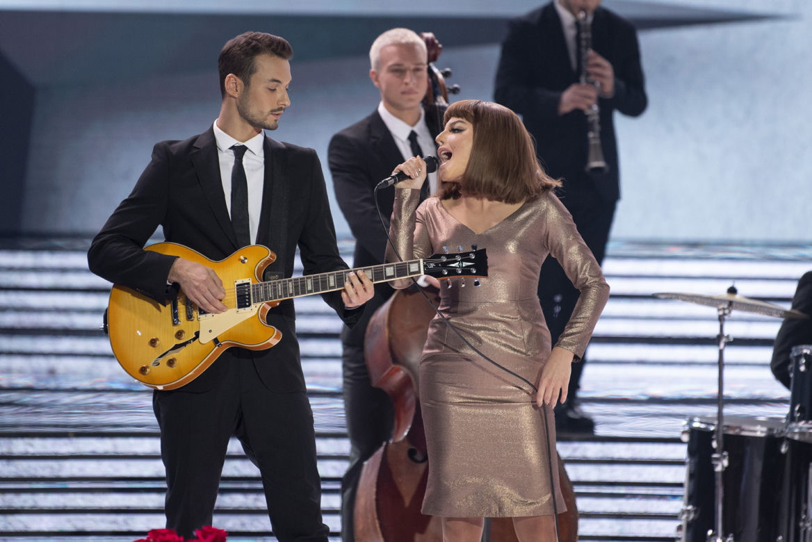 W finale 17. edycji show "Twoja Twarz Brzmi Znajomo" zobaczymy Janusza Radka i aż trzy Kasie! Widzów czekają wielkie emocje
