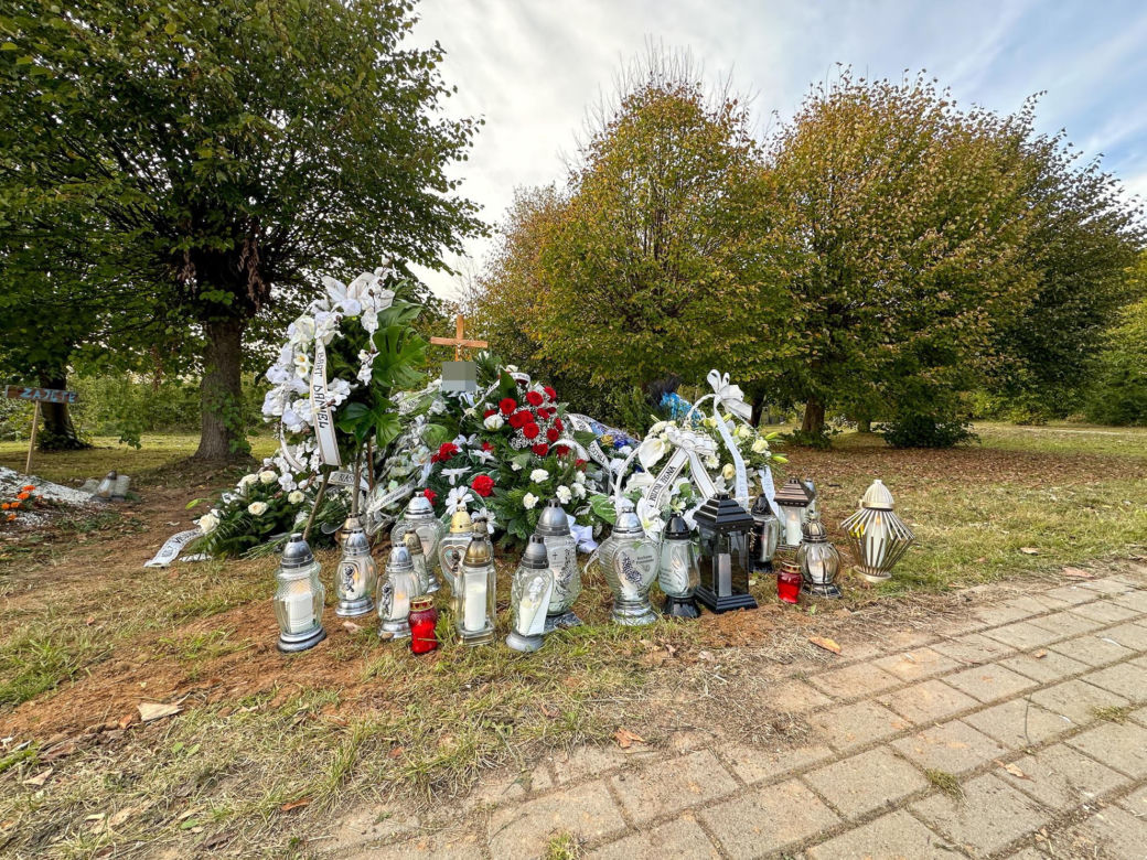 Grób śmiertelnie pobitego Miłosza