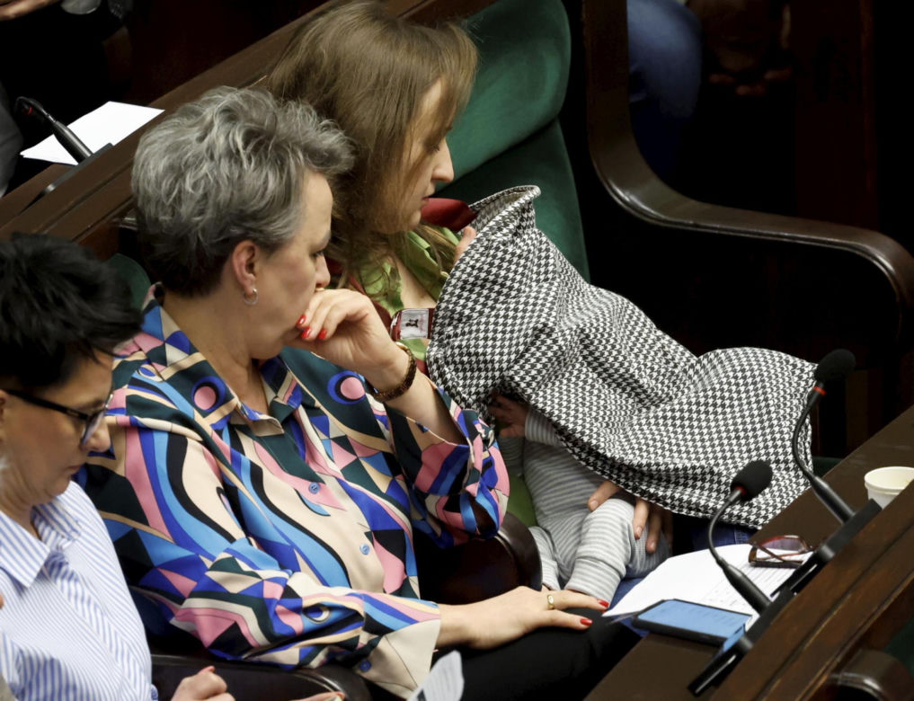 Bosakowie przyszli do Sejmu ze Stefankiem
