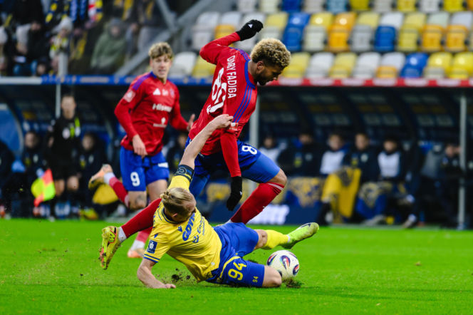 Arka Gdynia - Raków Częstochowa, zdjęcia kibiców i piłkarzy z meczu 17. kolejki PKO BP Ekstraklasy