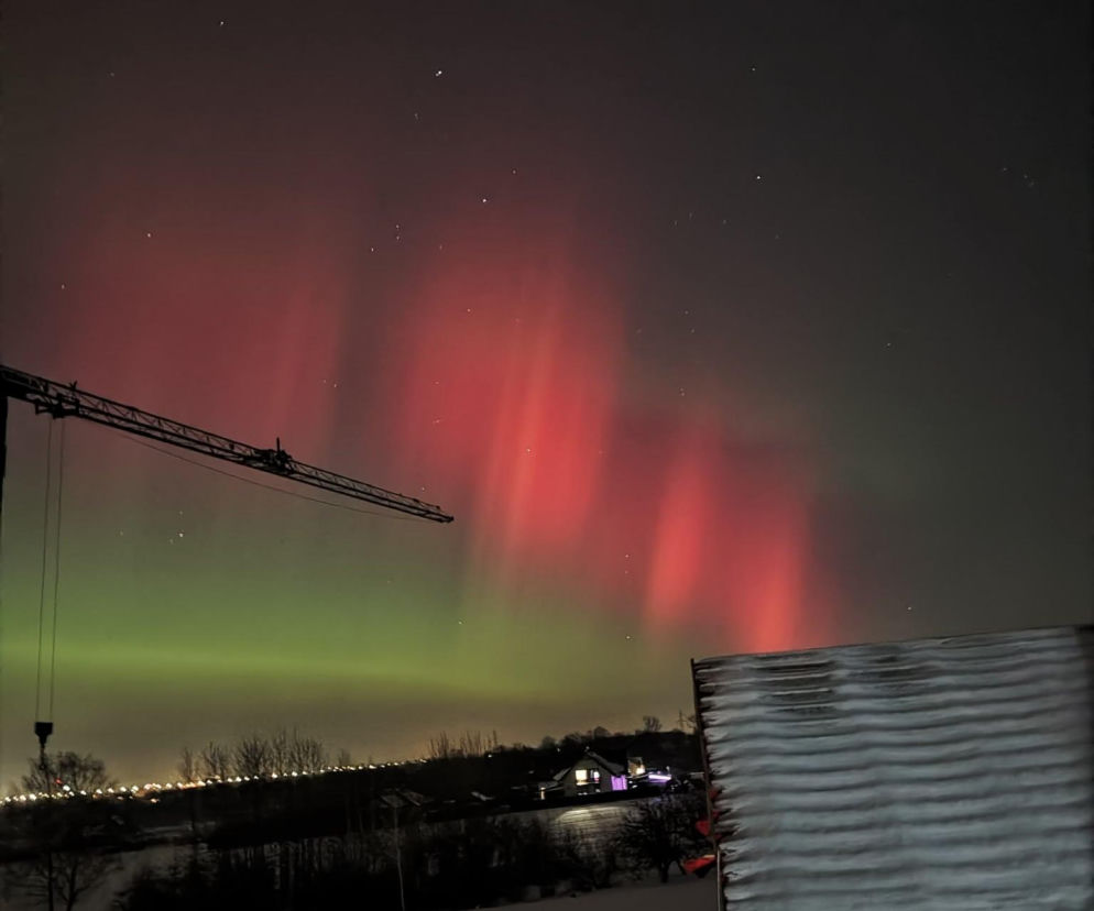 Zorza polarna nad Podkarpaciem. Niesamowite zdjęcia w sieci! 