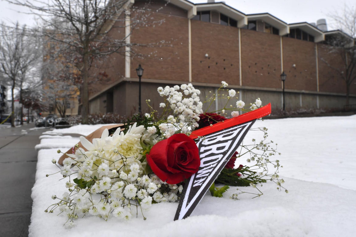 Policja szuka sprawcy strzelaniny na Brown University