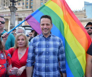Oni nie odstępowali Trzaskowskiego na krok. Prezydent z ochroną