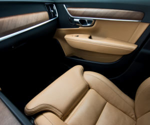 Volvo V90 D5 235 KM AWD Summum