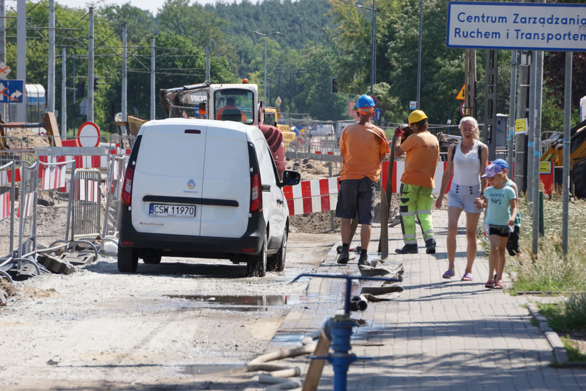 Budowa nowego torowiska na ul. Perłowej w Bydgoszczy 