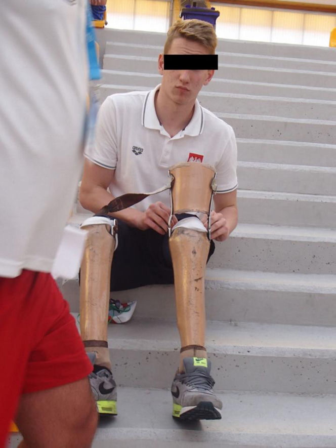 Paraolimpijczyk 9 godzin torturował kolegę