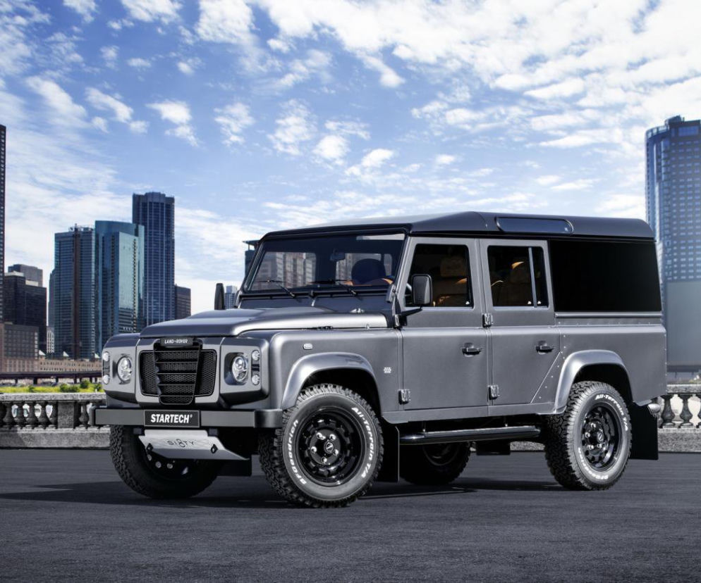 Land Rover Defender Startech Sixty8