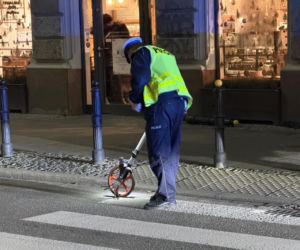 Obywatel Rosji driftował po Placu Zbawiciela