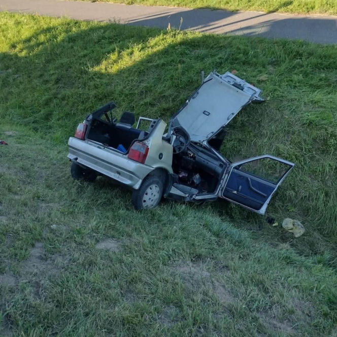 Tragedia na DK9 w Ostrowcu Świętokrzyskim. W zderzeniu aut zginął 70-letni kierowca