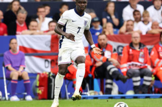 Bukayo Saka - Anglia