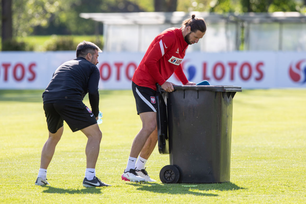 Kadra zrobiła porządki przed Euro
